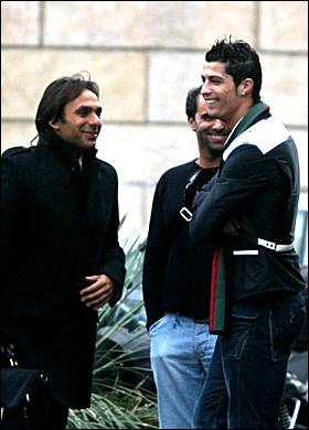 Cristiano_Ronaldo_Tapped_Up.jpg